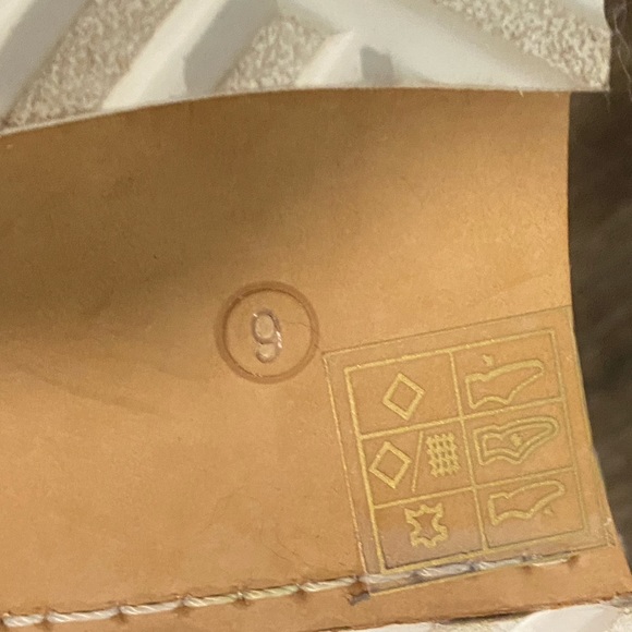 White trendy loafers - Picture 4 of 4